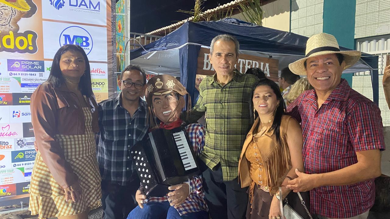 Arraiá do Meu Querido