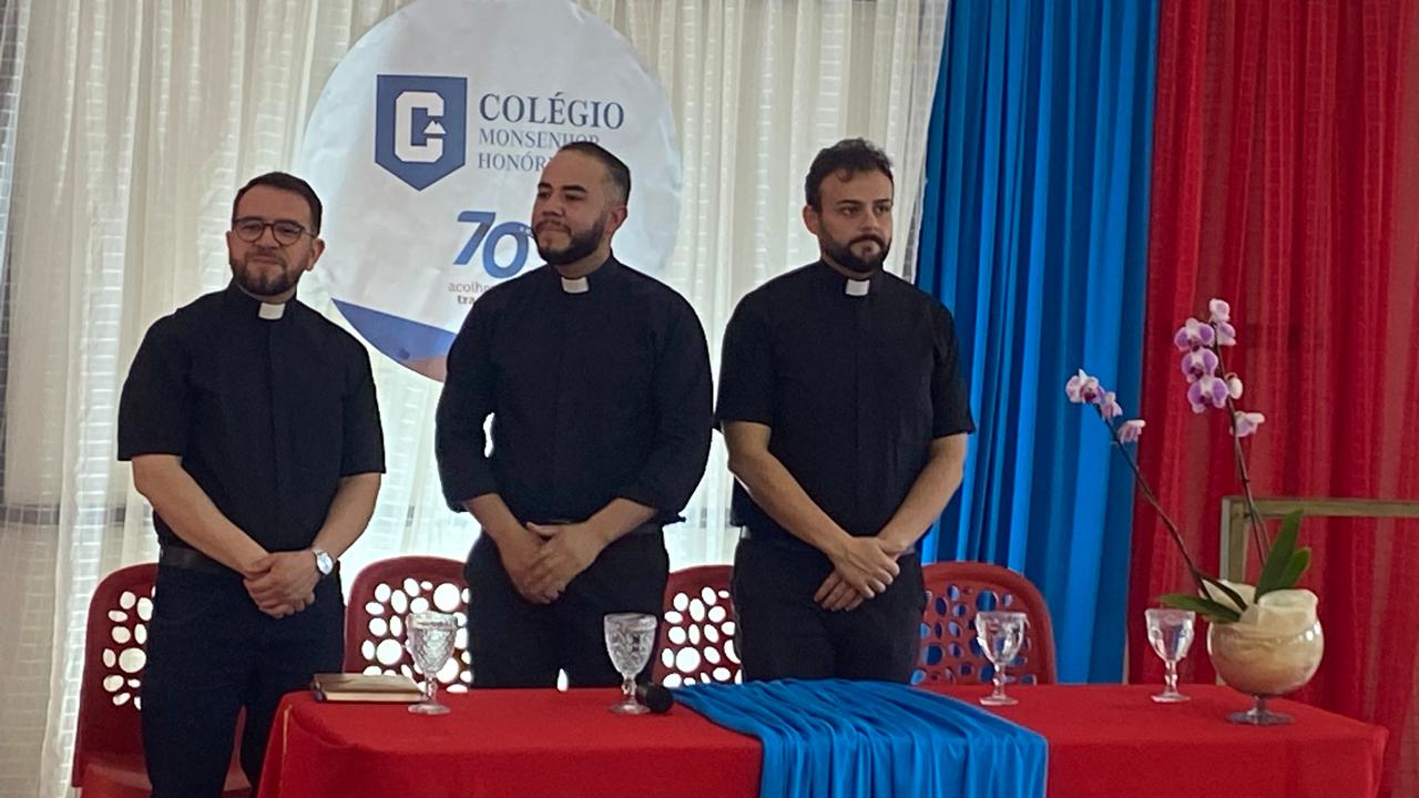 Colégio Monsenhor Honório firma parceria com a Rede Santa Luzia de Educação