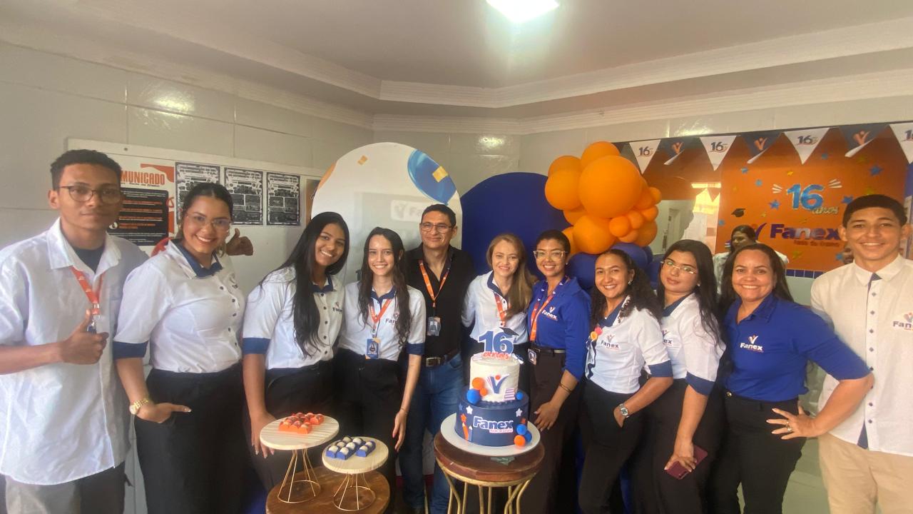 16 ANOS DE FANEX